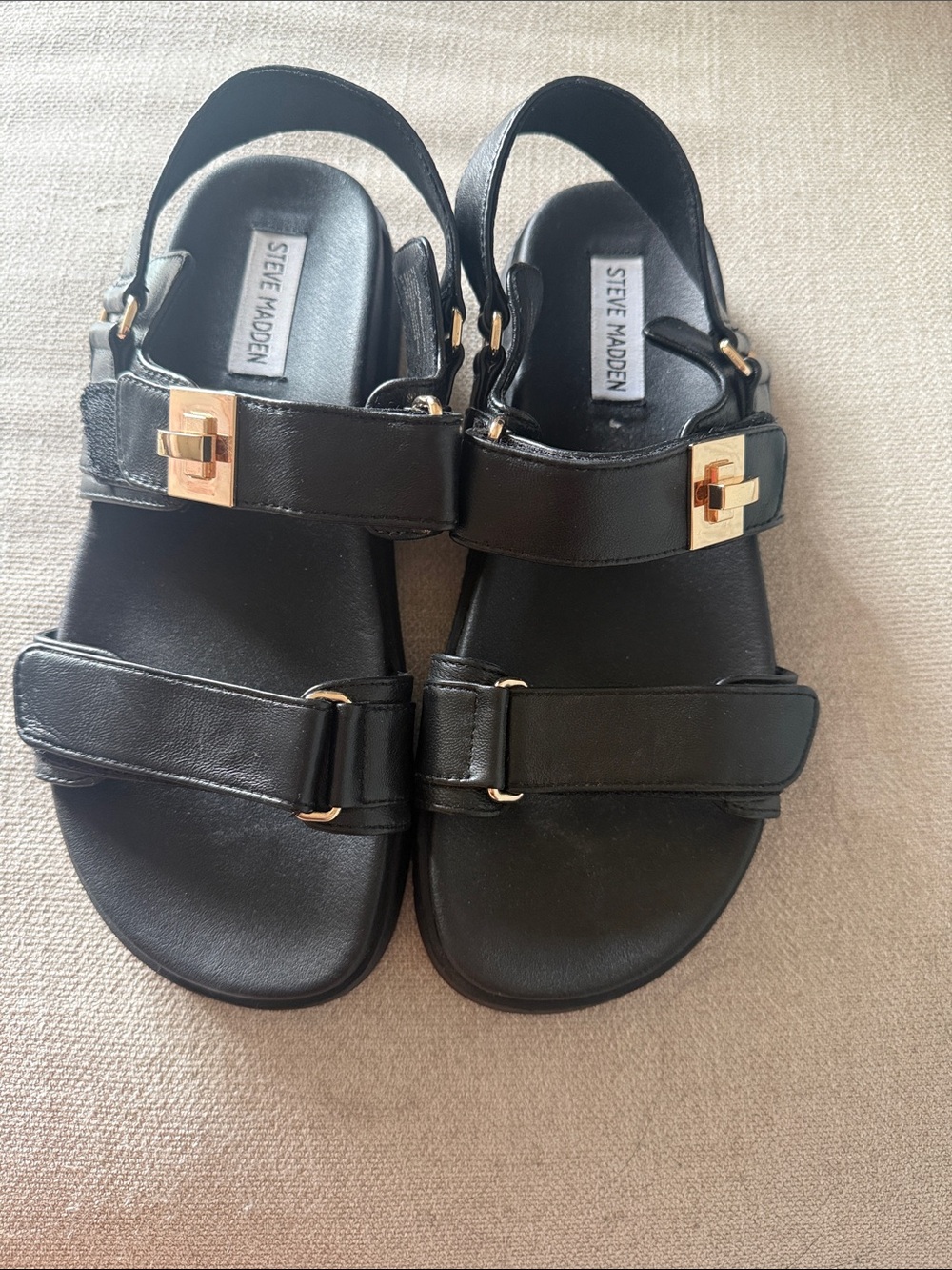 Steve Madden Black Sandals wGold Buckle Detail. Size 8.5.  Excellent Used Cond
